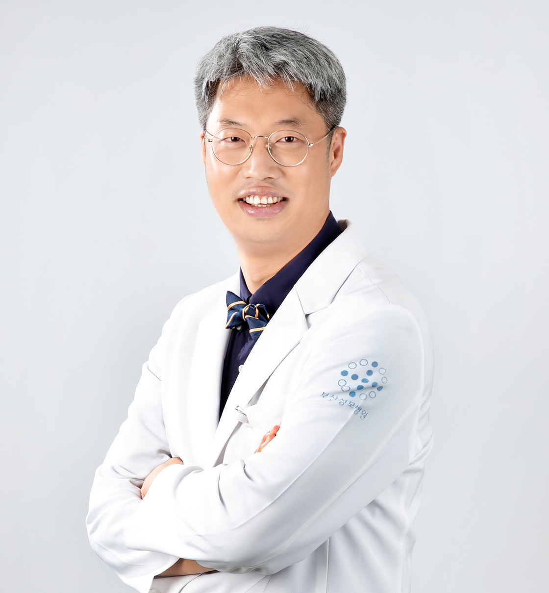 황윤하 의료진 사진
